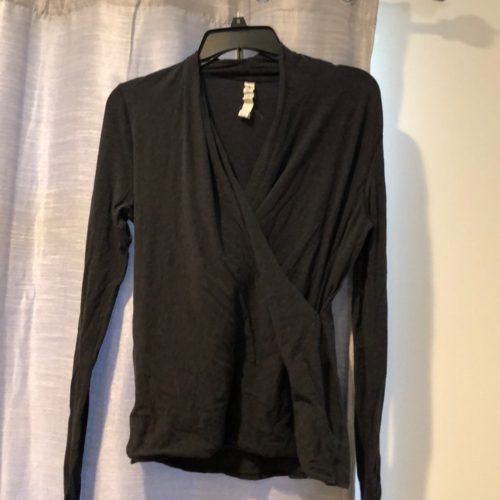 Lululemon cross cross top